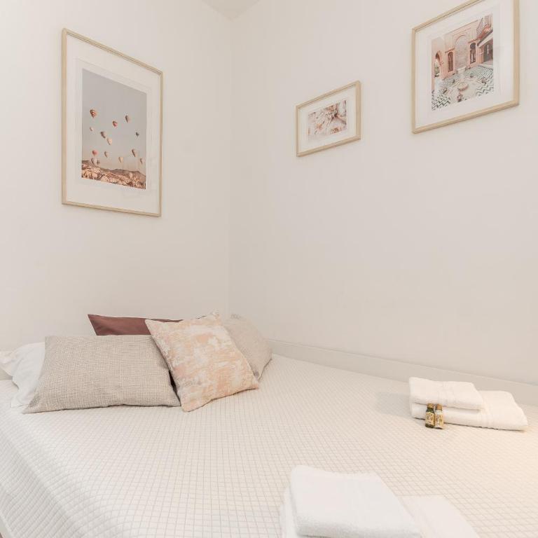 "Casa Milà" A soli 50 mt dal mare - Appartamento con 2 Camere da Letto - 13