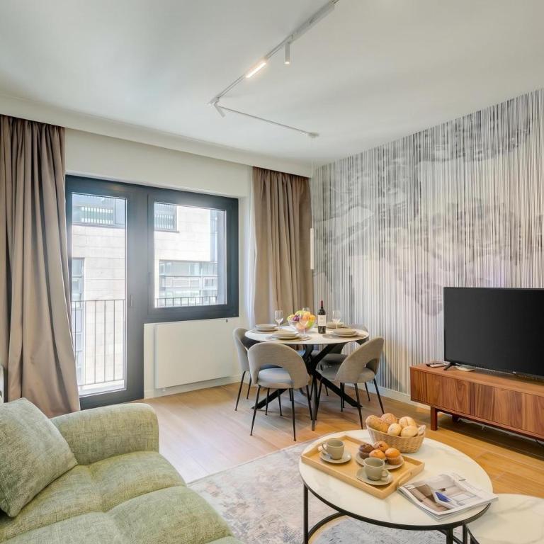 Boutique Suites - Two-Bedroom Apartment - 8