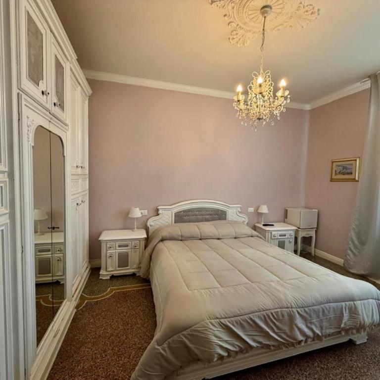 B&B Elisir - Camera Matrimoniale con Bagno Privato - 1