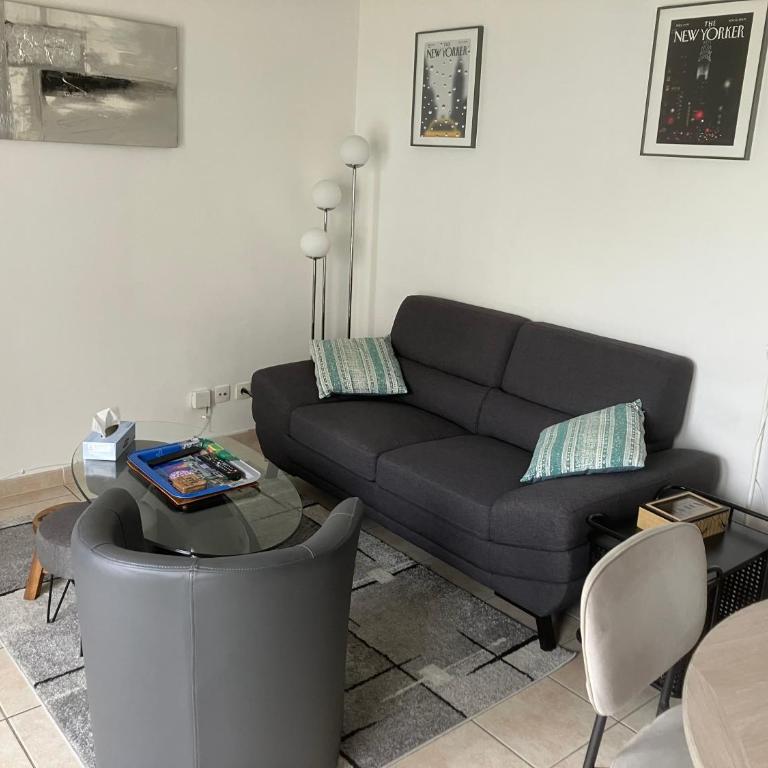 Appartement 3 pièces Avignon Parking privé - Apartment mit 2 Schlafzimmern - 33