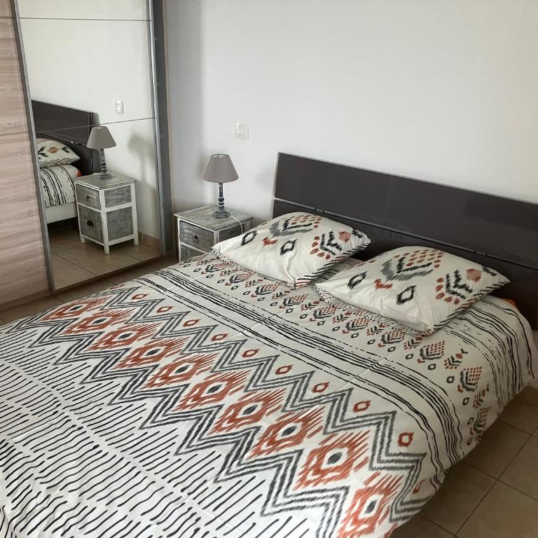 Appartement 3 pièces Avignon Parking privé - Apartment mit 2 Schlafzimmern - 36