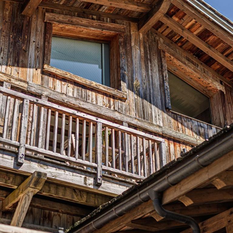 Luxury chalet - fireplace heated pool & sauna - Chalet - 21
