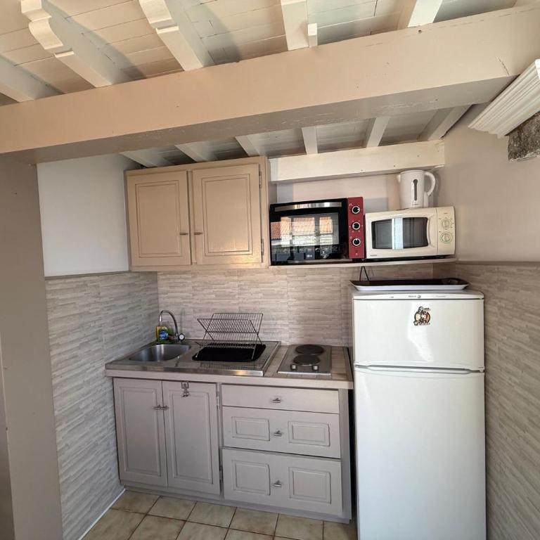 appartememt pres de la mer avec terrasse n1 - Maison 2 Chambres - 27