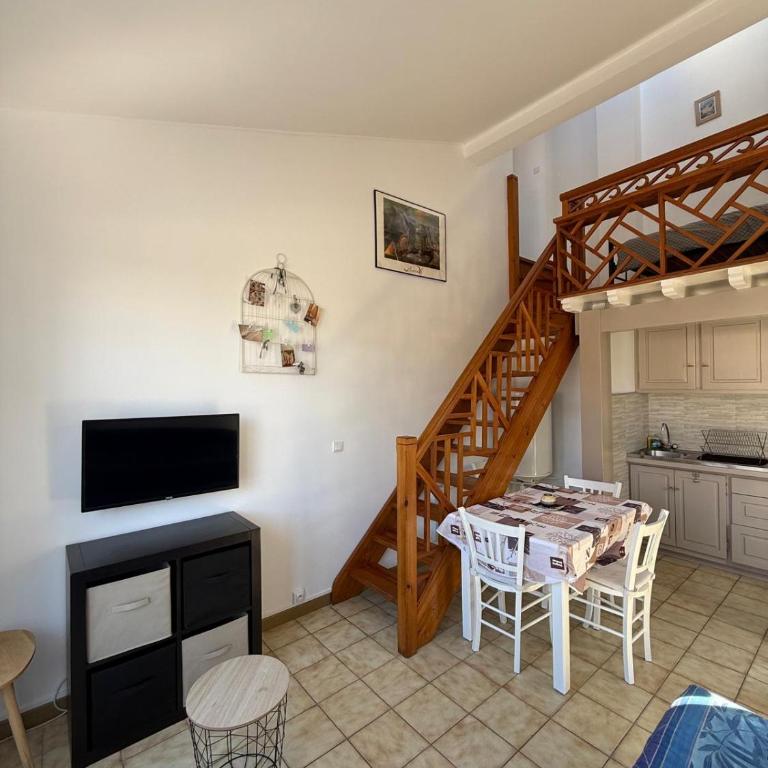 appartememt pres de la mer avec terrasse n1 - Maison 2 Chambres - 25