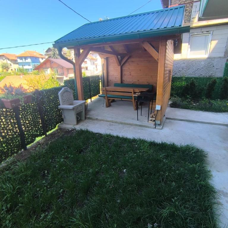 Amina Sarajevo Apartments - Apartman sa 3 Spavaće Sobe - 2