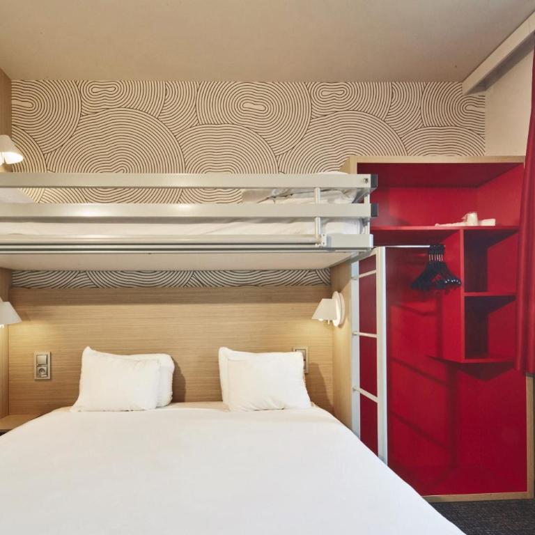 Kyriad ECO - Clermont Ferrand Estaing - Chambre Standard - 1 Lit Double - 1 Lit Superposé - 11