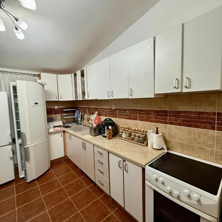 King Apartment - Apartman sa 3 Spavaće Sobe - 12