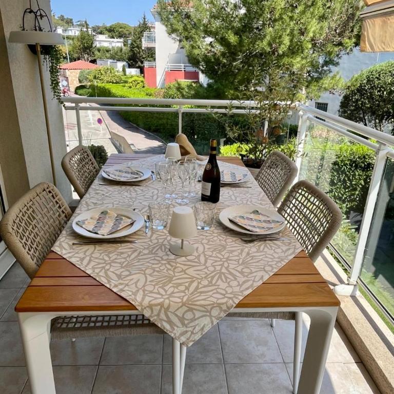 Bel appartement en bord de mer avec piscine lagon et jardin, en résidence sécurisée - Appartement 2 Chambres - 37