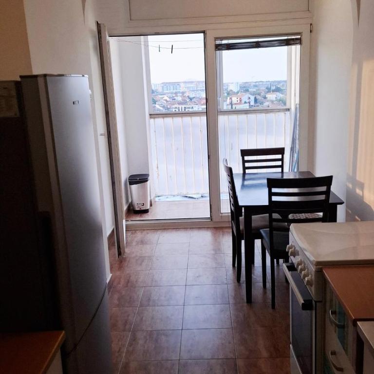 Relax Center View - One-Bedroom Apartment - 8