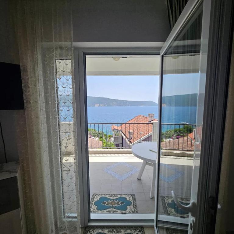 Apartments Miljevic - Apartment with Sea View - 7