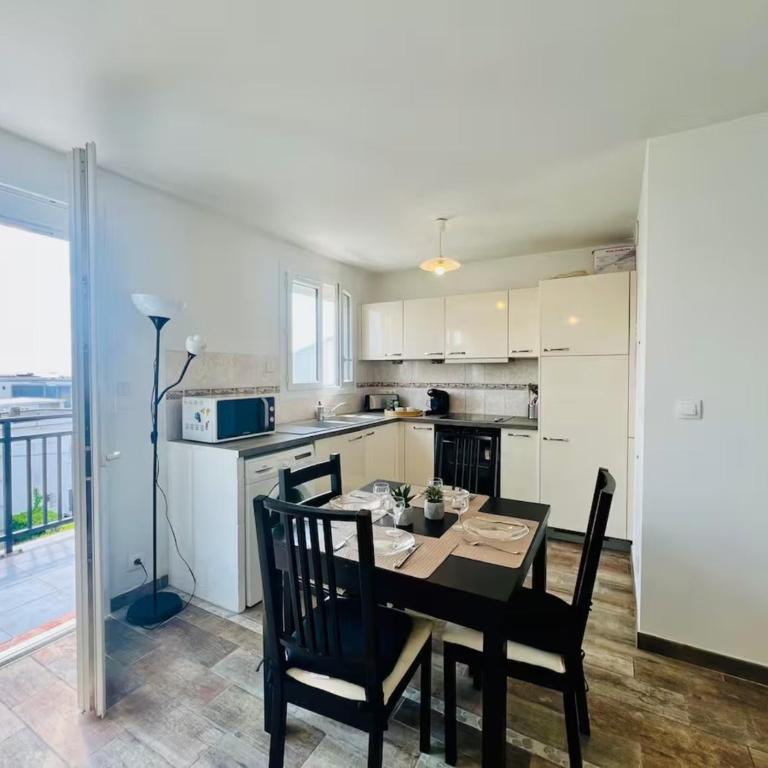 Appart 4 pers - Royan - Terrasse - Centre ville - Appartement 1 Chambre - 9