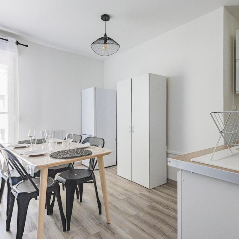 High quality - 4 ppl - Center of Reims - Apartment mit 2 Schlafzimmern - 2
