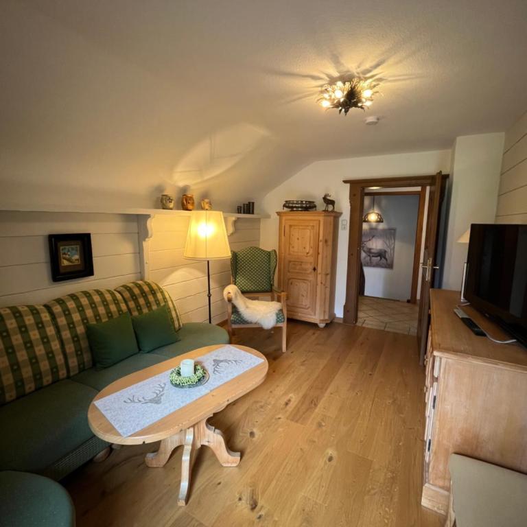 Frühholz - Das Ferienhaus - - Apartment mit 1 Schlafzimmer, Balkon und Bergblick - 8