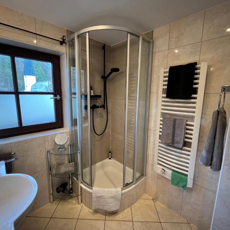 Frühholz - Das Ferienhaus - - Apartment mit 1 Schlafzimmer, Balkon und Bergblick - 6