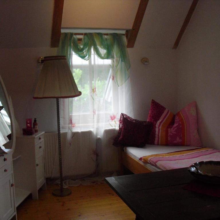 Villa am Faaker See mit Privatstrand und Ruderboot - Apartment mit 2 Schlafzimmern und Seeblick - 12