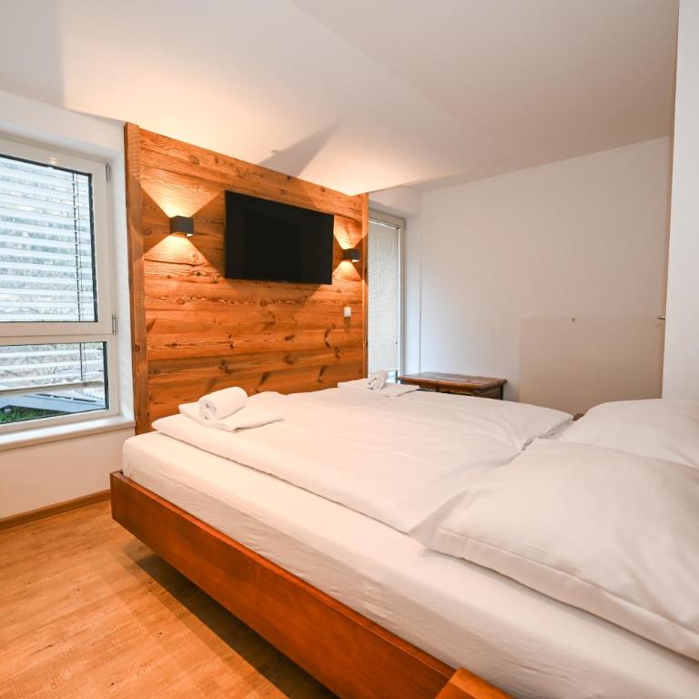 Penthouse Glacier View 10 5 incl SUMMER CARD by All in One Apartments - Apartment mit 3 Schlafzimmern und Balkon - 14