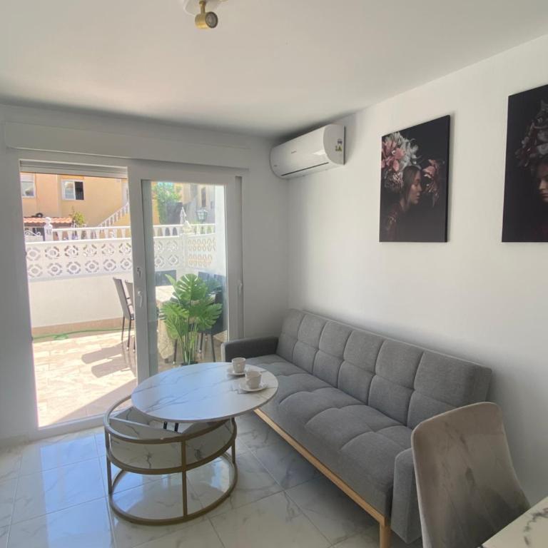 Los Balcones - Three-Bedroom Home - 5
