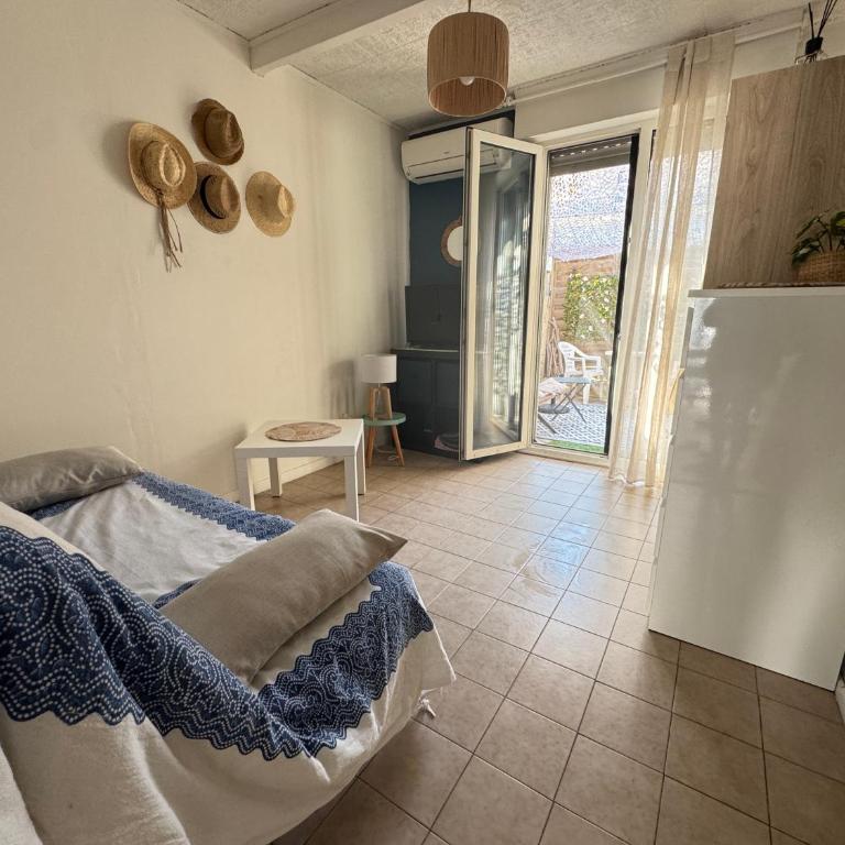 Appt en rez de jardin dans villa parking privé et Patio terrasse - Appartement 1 Chambre - 8