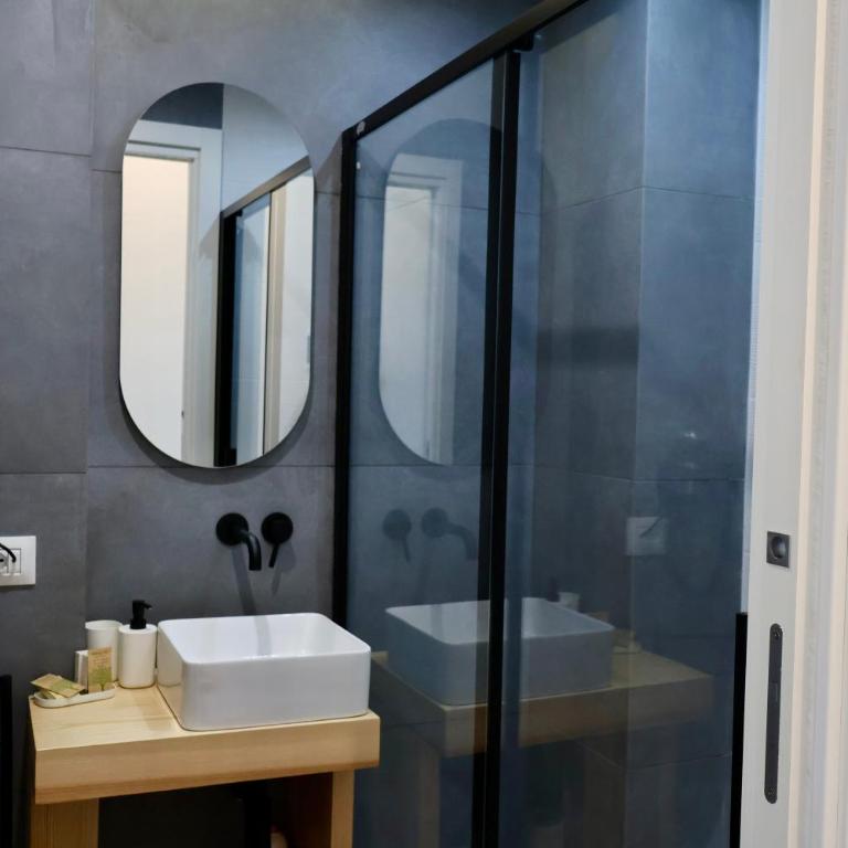 TAGA Rooms - Standard Double Room - 9