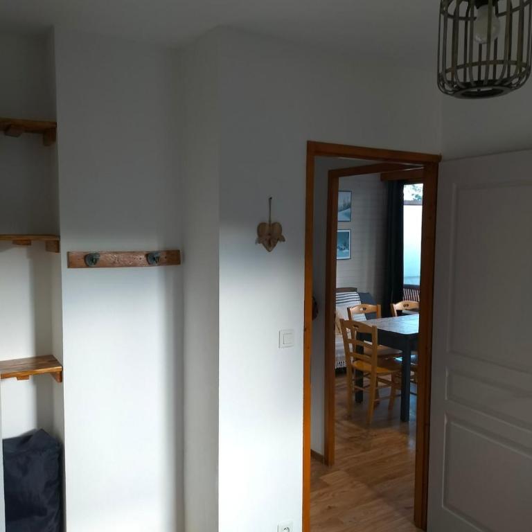 L'été à la montagne - Appartement 2 chambres plein sud - Two-Bedroom Apartment - 20