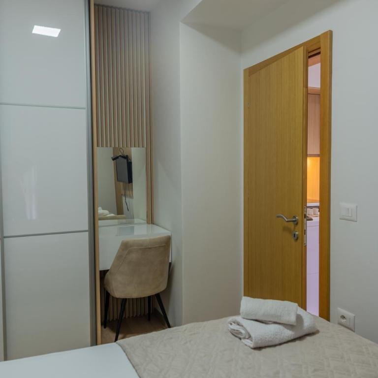 Lux residence Adrijana 2 - One-Bedroom Apartment - 4