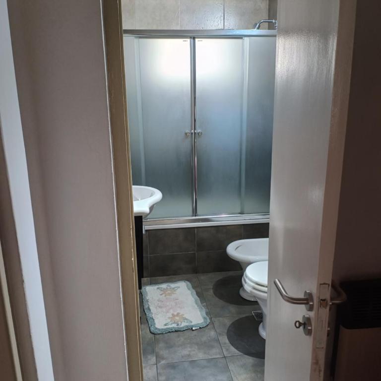 Habitación privada, con baño y cocina compartidos en Rosario, Santa Fe, Argentina - Habitación Doble con baño compartido - 10