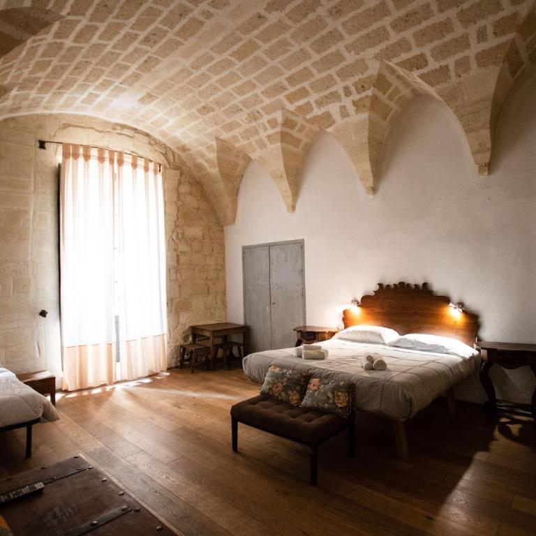 Palazzo Gorgoni-suite familiari nel centro storico di Lecce - Family Room with Private Bathroom - 3