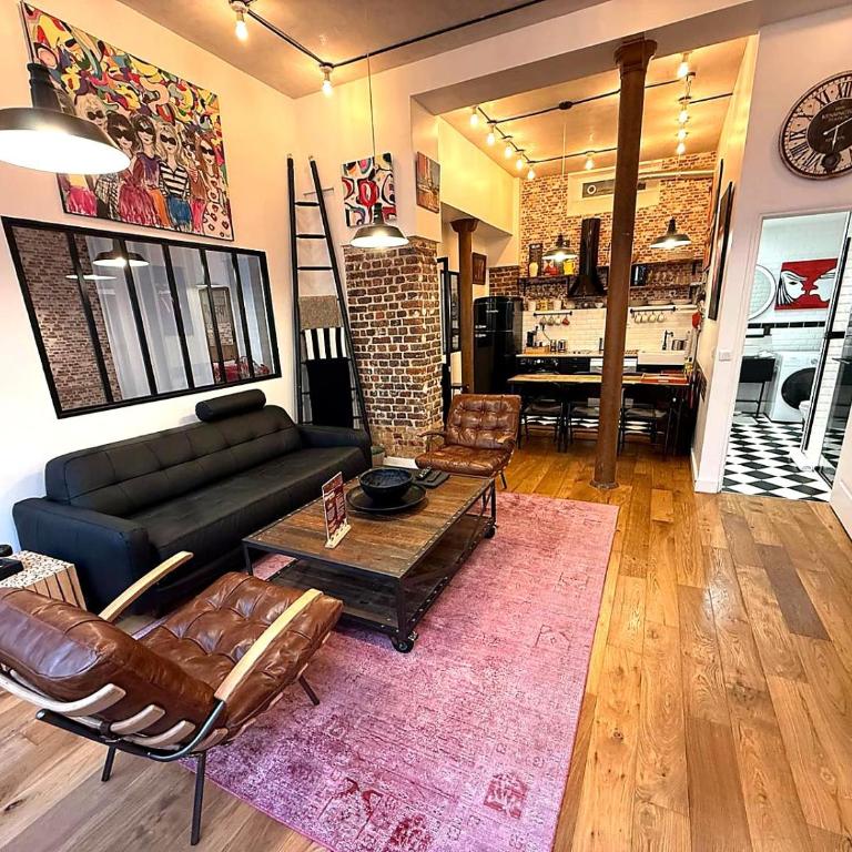 Montmartre Rue des Martyrs Loft with AC, 4-7 PEO - Appartement 3 Chambres - 38