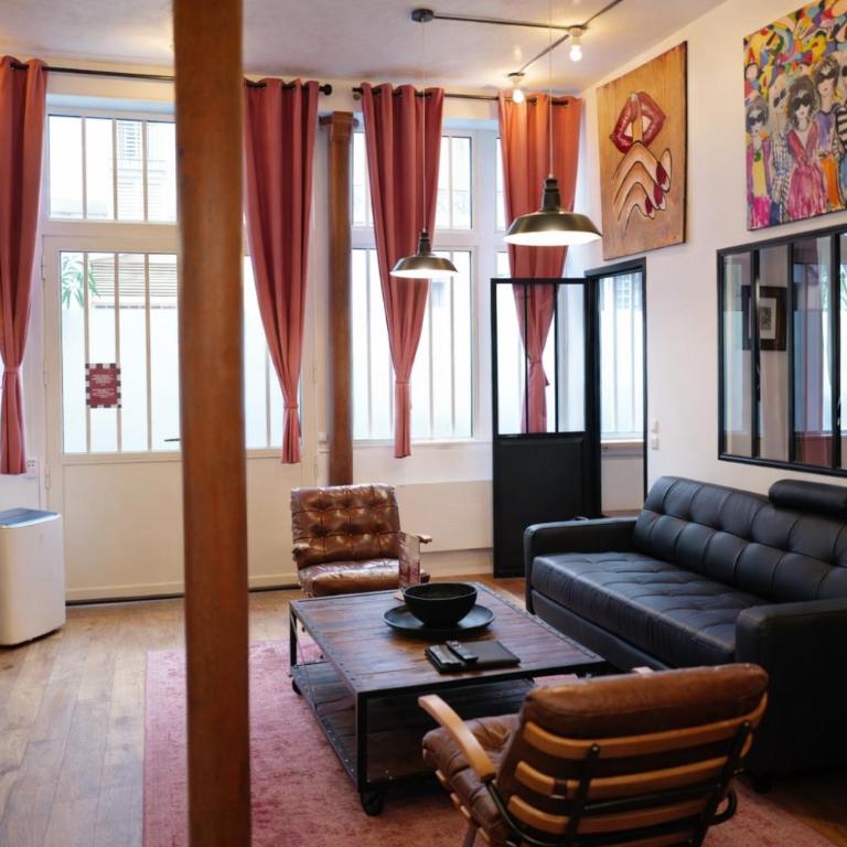 Montmartre Rue des Martyrs Loft with AC, 4-7 PEO - Appartement 3 Chambres - 36