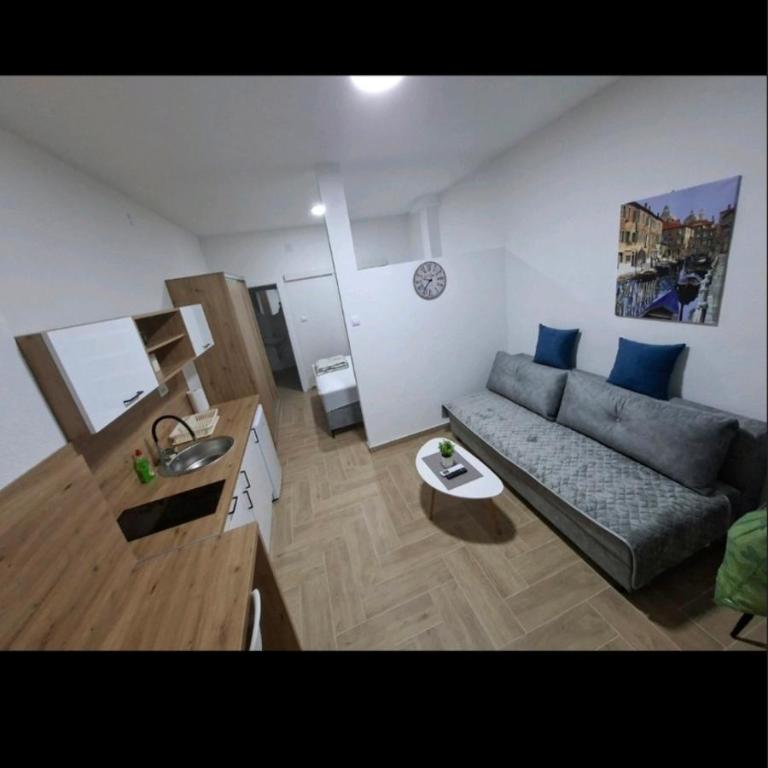 Ivana - One-Bedroom Apartment - 3