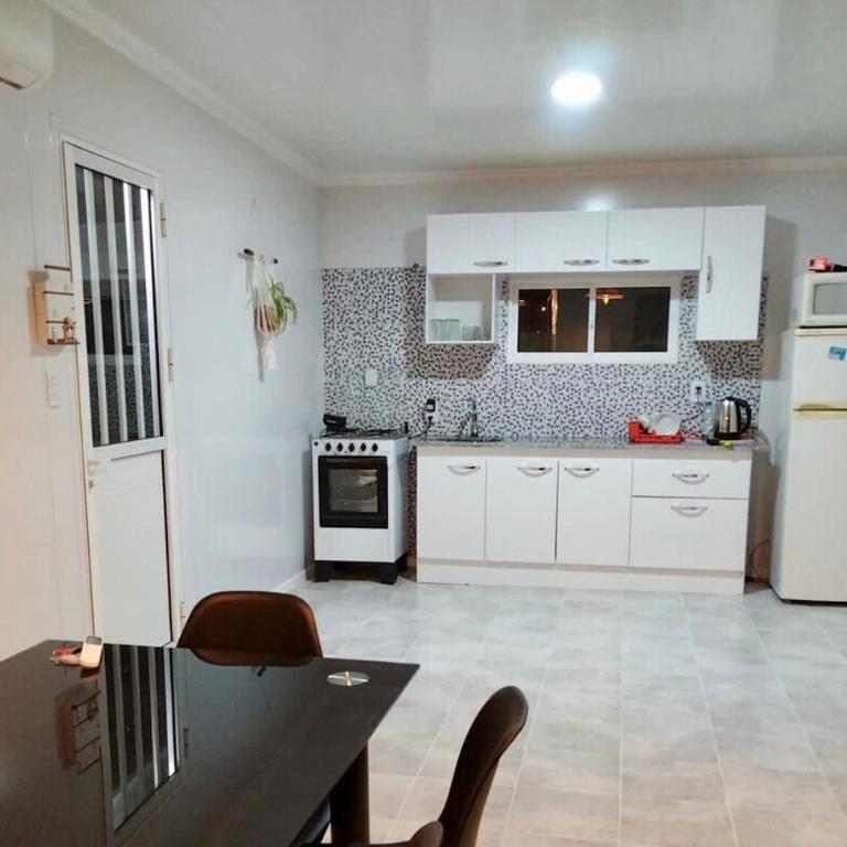 Casa en Altos de San Carlos Colonia del Sacramento - Three-Bedroom House - 5