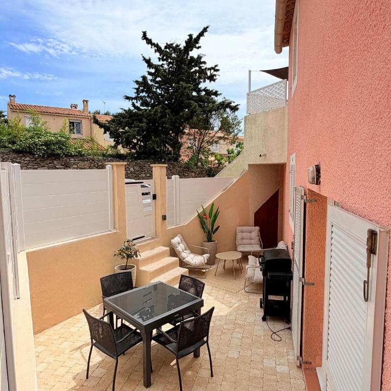 Le cocon de Sète - T2 cabine cosy, grande terrasse rez de jardin, clim, parking proche plage - Apartment mit 2 Schlafzimmern - 2