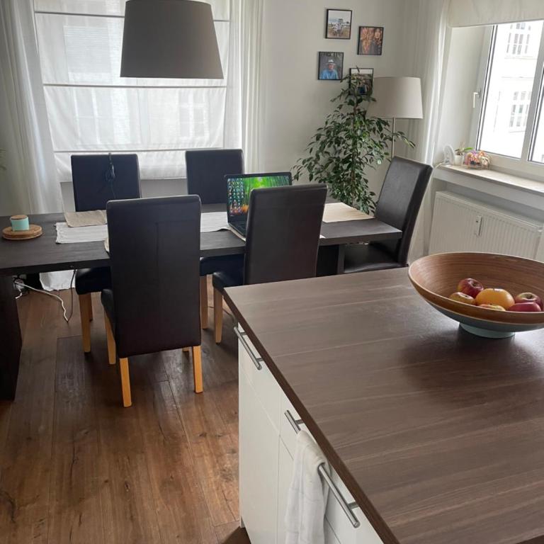 4 Zi App 95 qm - Apartment mit 3 Schlafzimmern - 2