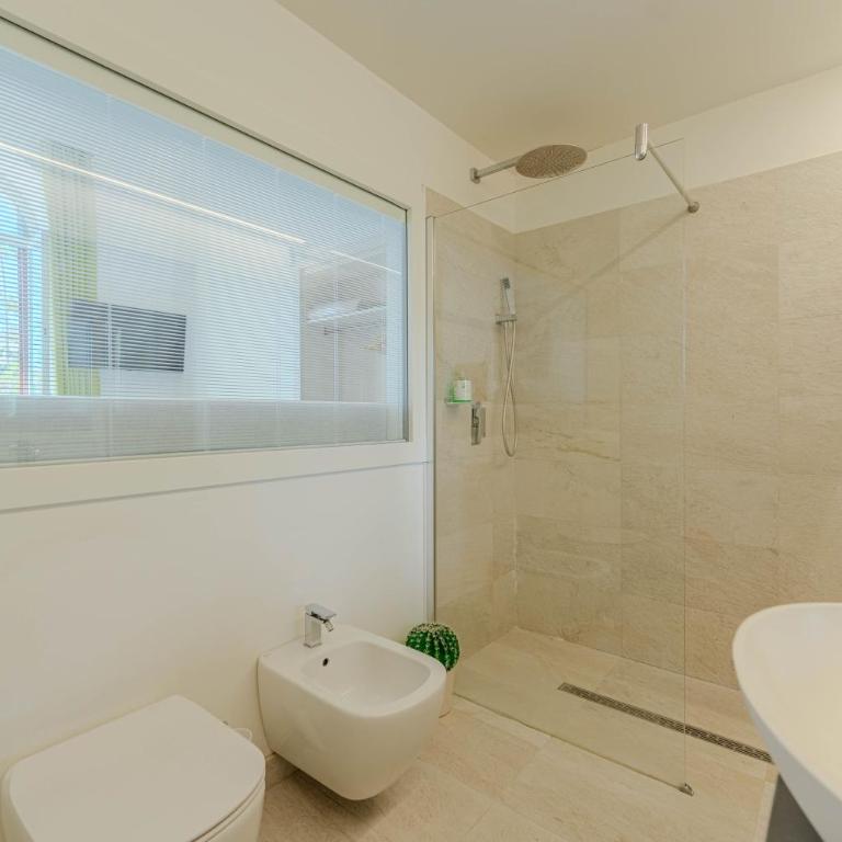 Promenade Maison de Charme - Chambre Double Deluxe avec Balcon - Vue sur Mer - 12
