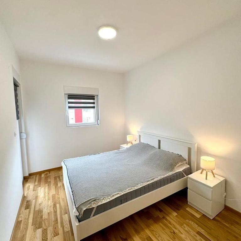 New apartment in Becici - One-Bedroom Apartment with Balcony - 5