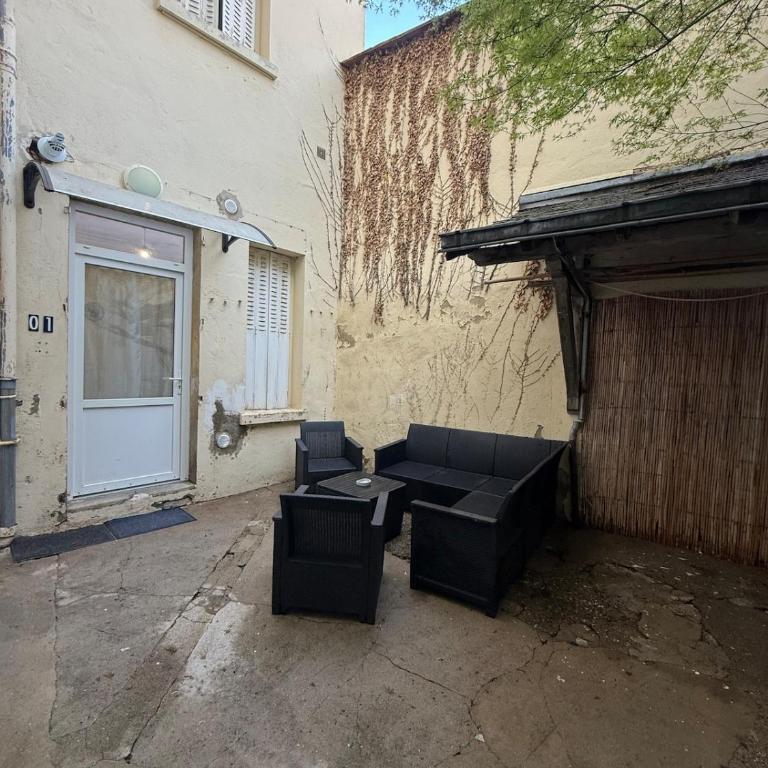 F4 avec cours intérieur - Apartamento de 3 dormitorios - 5