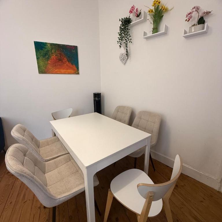 F4 avec cours intérieur - Apartamento de 3 dormitorios - 11