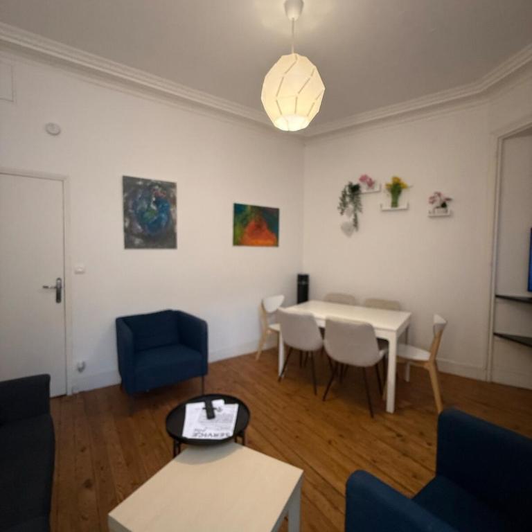 F4 avec cours intérieur - Apartamento de 3 dormitorios - 20