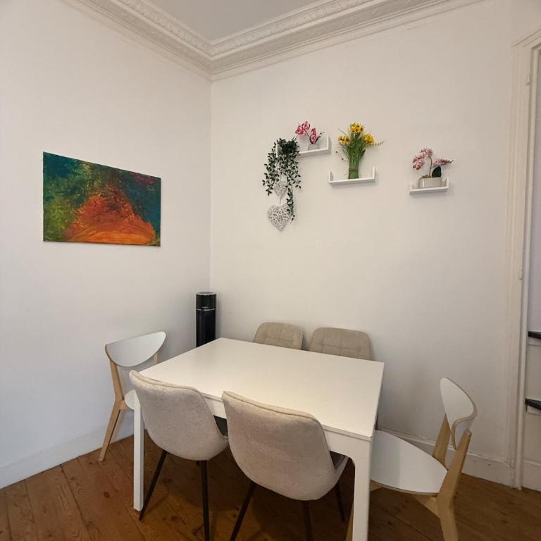 F4 avec cours intérieur - Apartamento de 3 dormitorios - 21