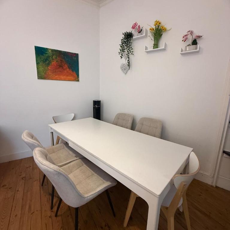 F4 avec cours intérieur - Apartamento de 3 dormitorios - 27
