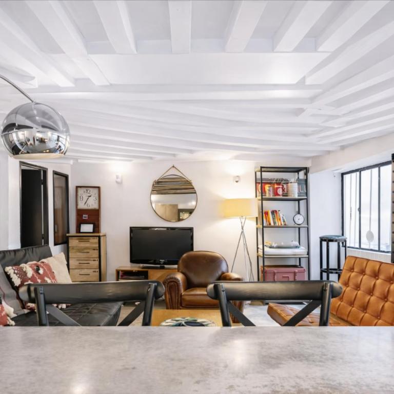 Opéra Paris center Charming air-conditioned loft - Two-Bedroom Apartment - 9