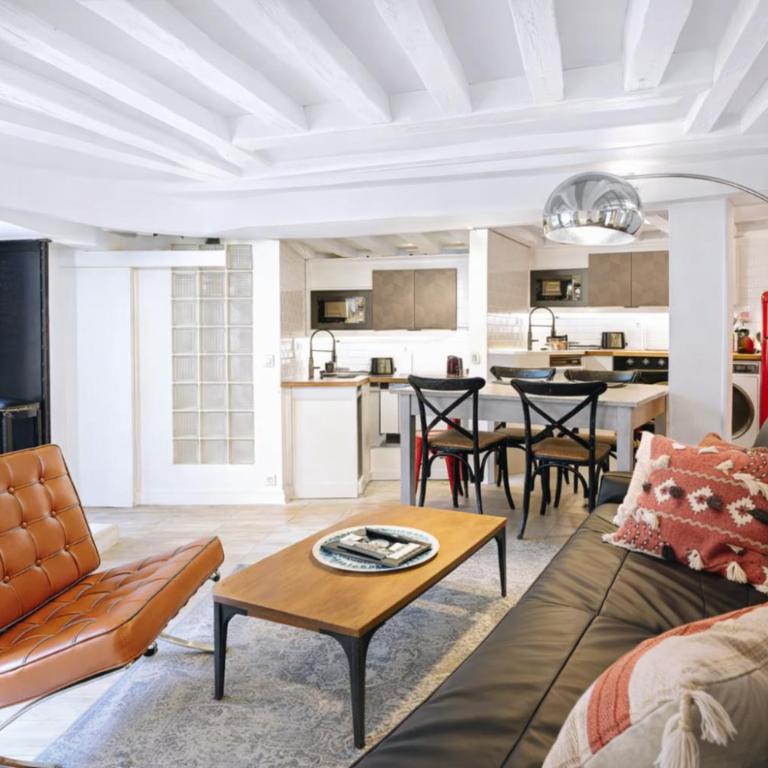 Opéra Paris center Charming air-conditioned loft - Two-Bedroom Apartment - 19