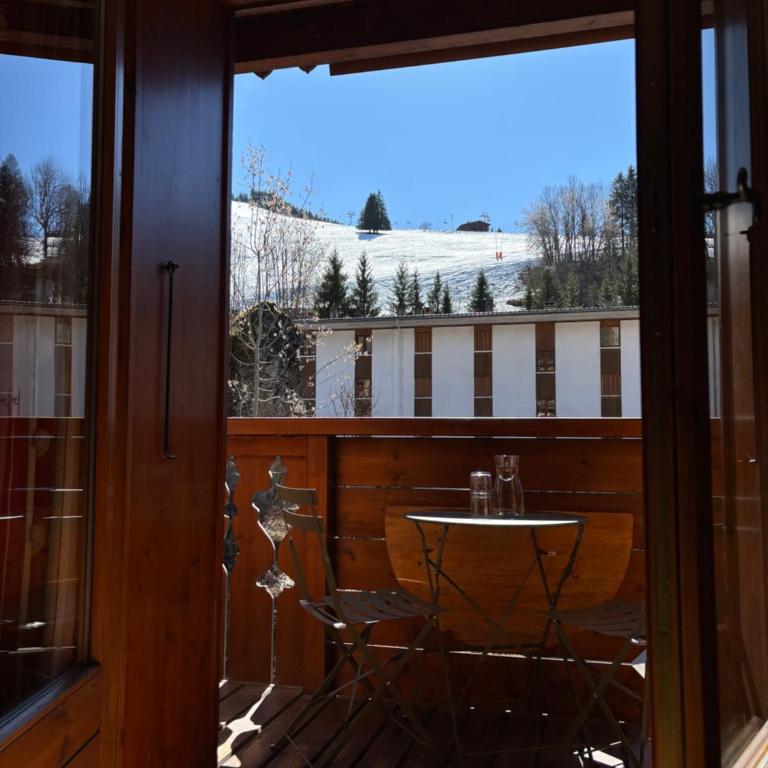 Le Rêve Alpin - centre village, near ski slopes - Two-Bedroom Apartment - 13