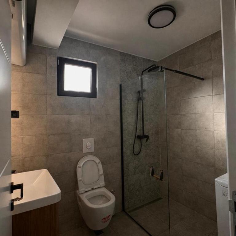 Sunset Stone Retreat - Three-Bedroom Villa - 26