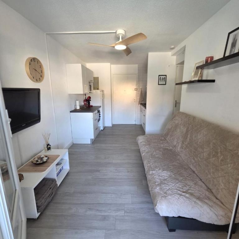 joli appartement pour 4 personnes résidence sécurisée, parking et piscine - Appartamento con 1 Camera da Letto - 17