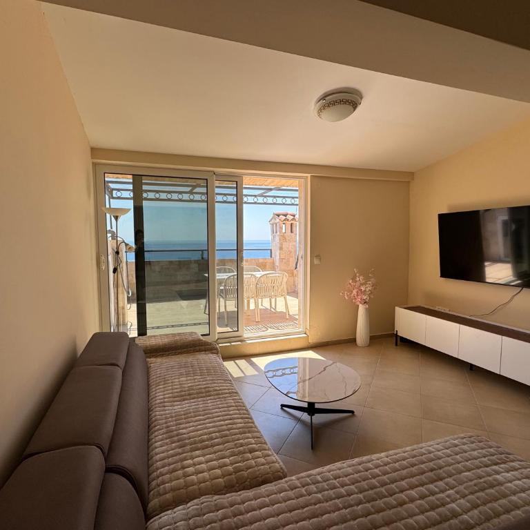 Sea view apartment Ostojic - One-Bedroom Apartment with Sea View and Balcony - 18