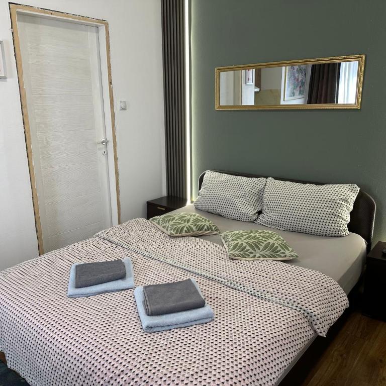 S&N Apartments Nis - Standard Double Room - 4
