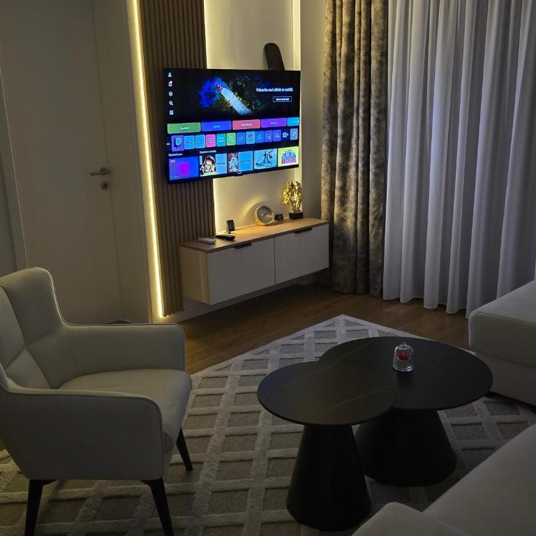 Lux Apartments Maya 1 - Apartman sa 2 Spavaće Sobe i Balkonom - 23