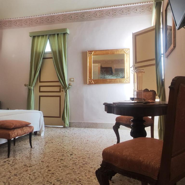 Roccamelia Experience - Camera Matrimoniale Classic - 2