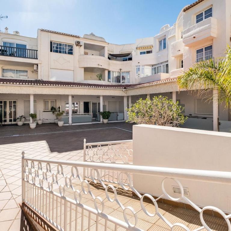 Apartment in the heart of Puerto Marina - Apartamento de 1 dormitorio - 8